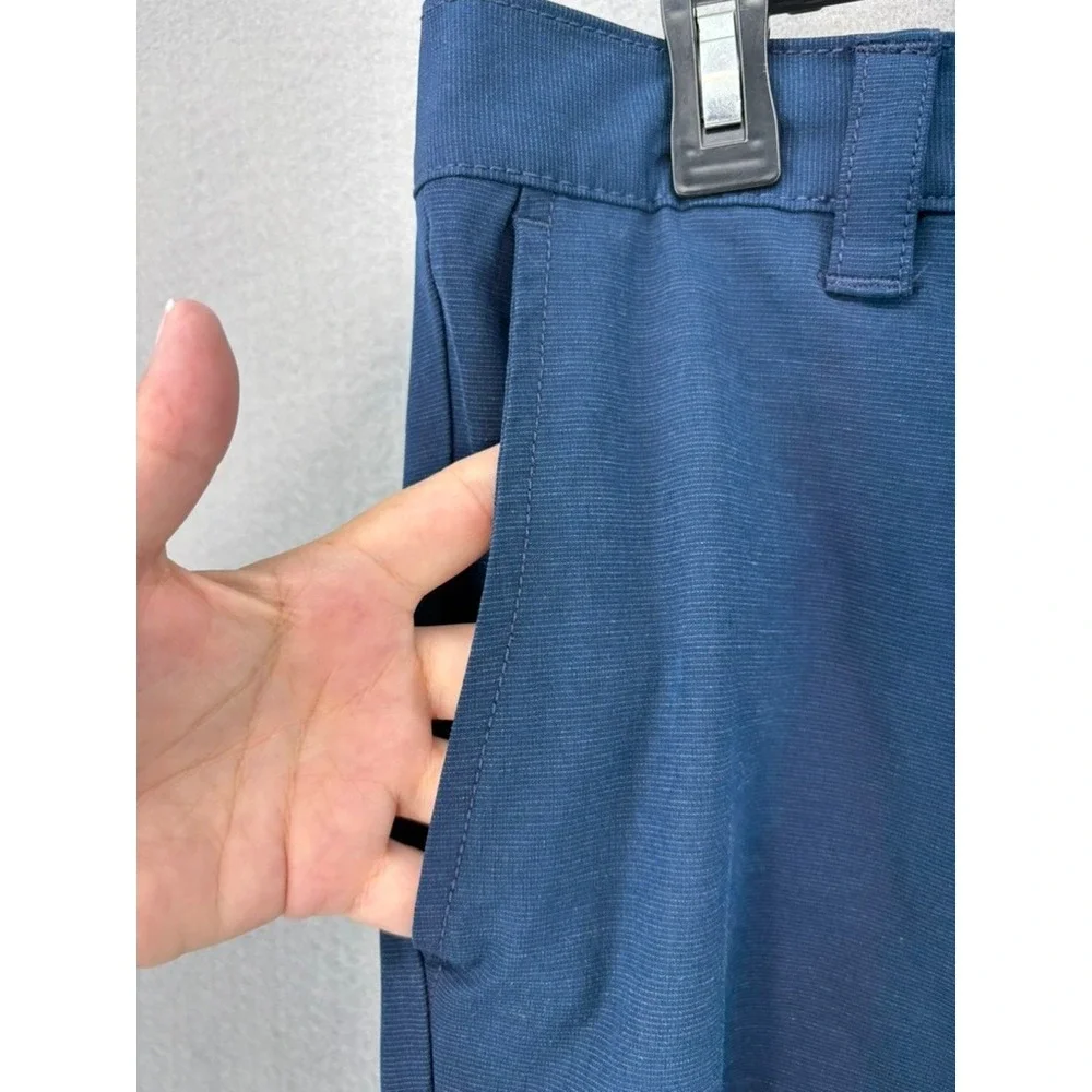 Banana‎ Republic Performance Shorts Mens 34 Blue Textured Golf Casual